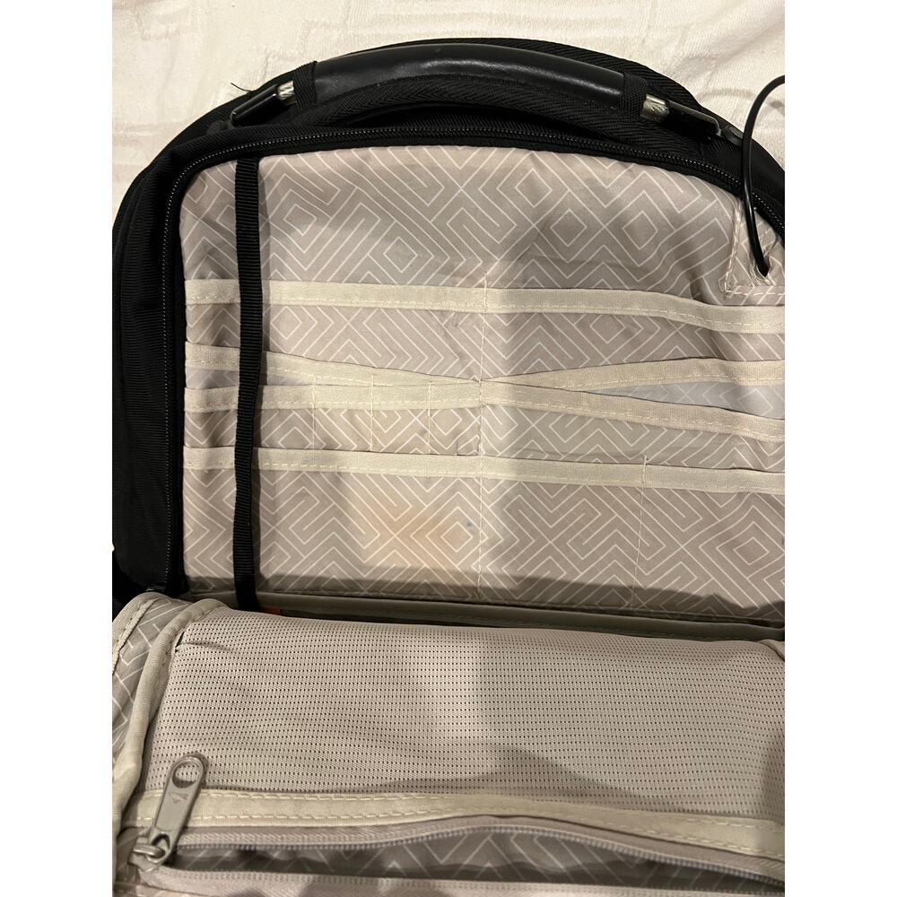 High Sierra Padded Computer Work Backpack - Picture 4 of 5